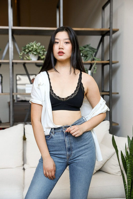 Erin Bralette-Black