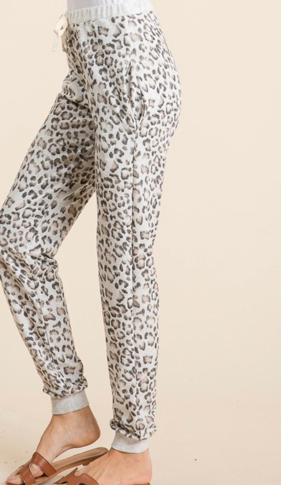 Izzy Jogger
