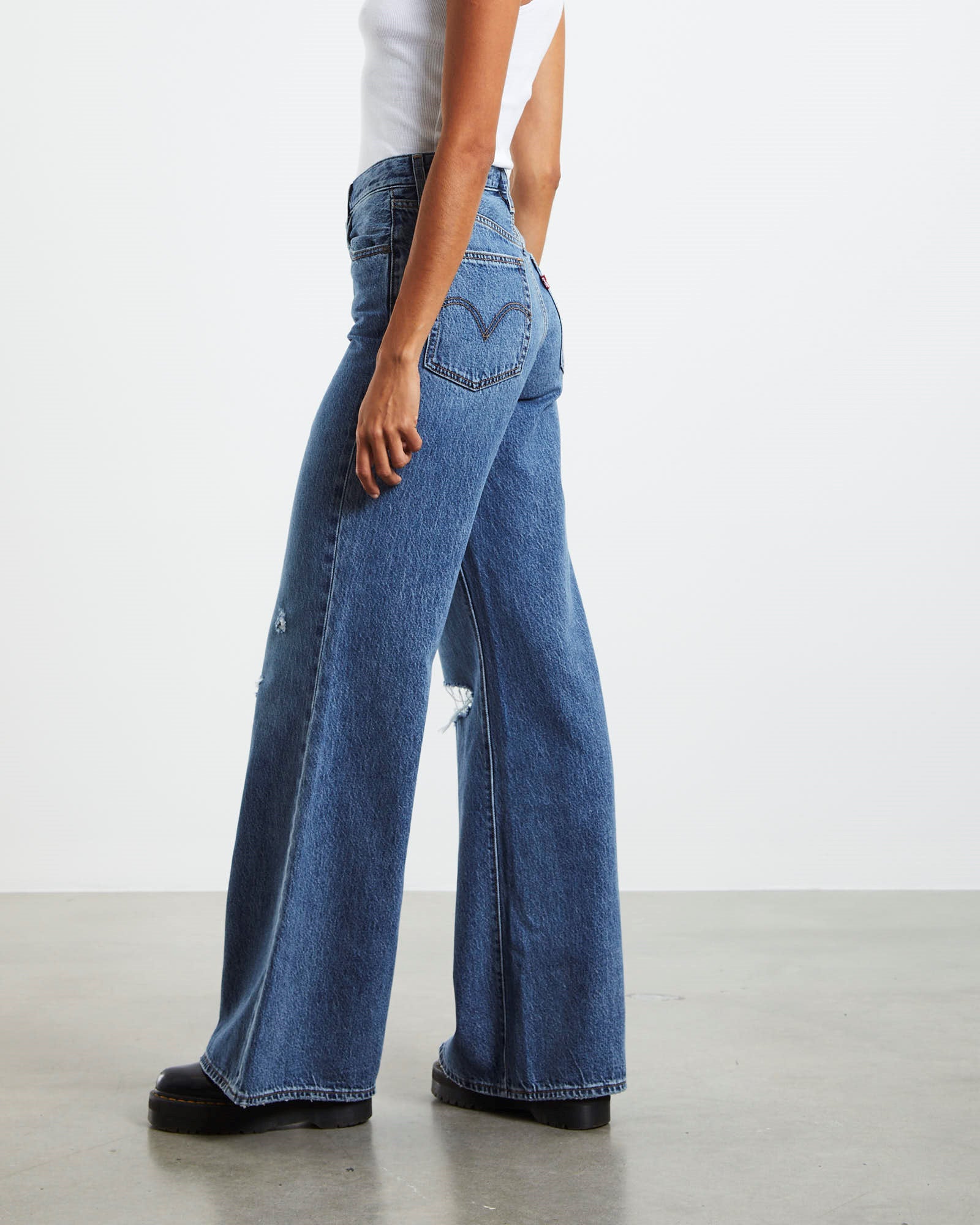 Levis flare on sale